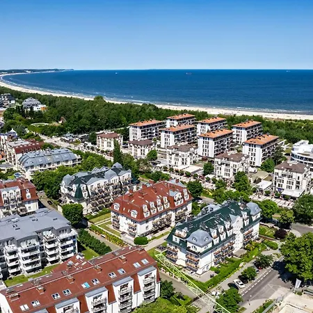 Promenada I, Sun & Snow Свиноуйсьце